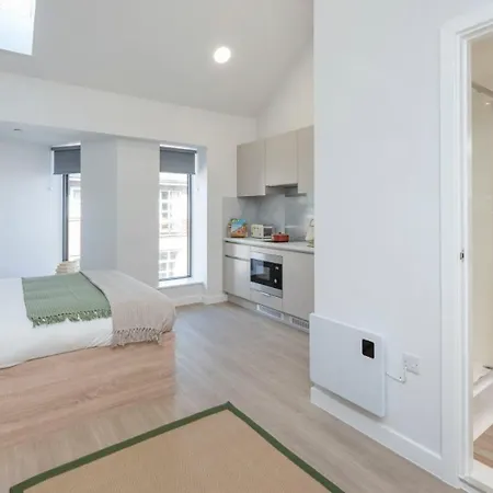 Apartamento For Students Only Waterloo House Near The Of