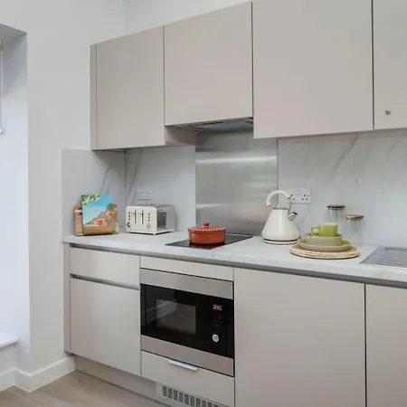 Apartament For Students Only Waterloo House Near The Of York